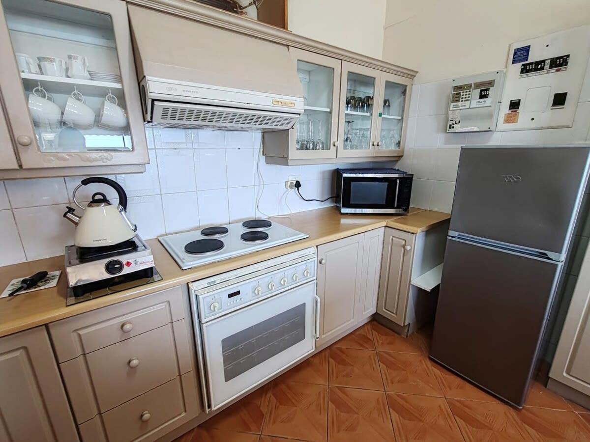 Caradoc House Holiday home *